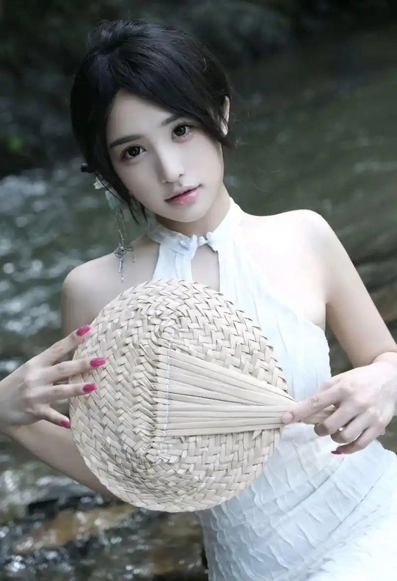 三体